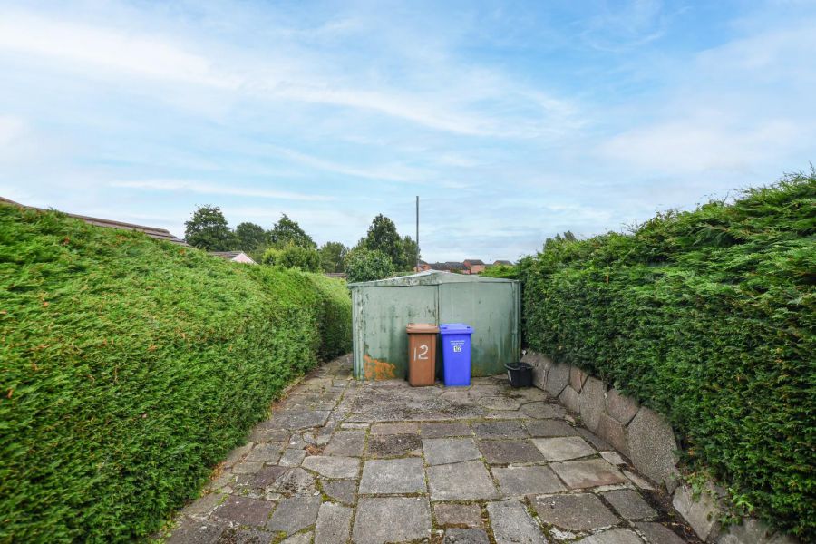 12 Lower Crescent