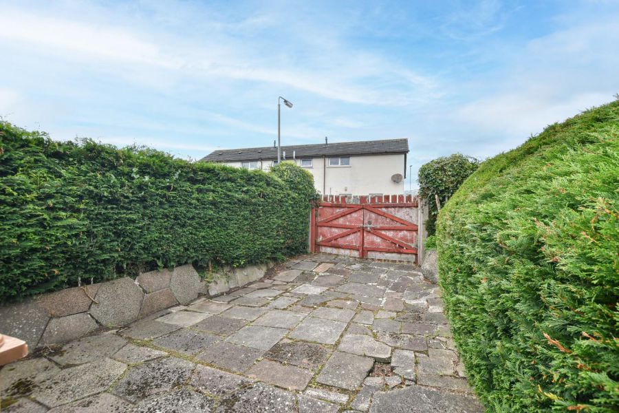 12 Lower Crescent