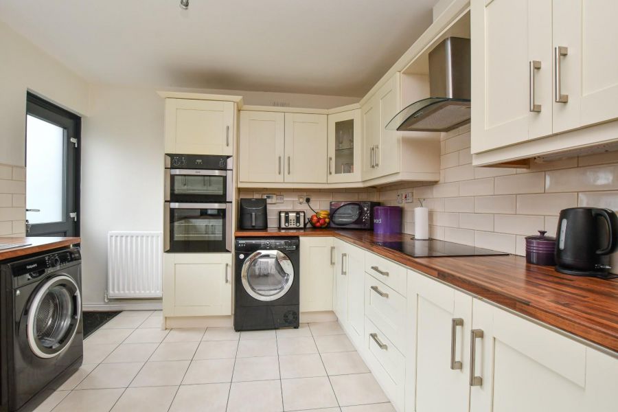 36 Dermott Park