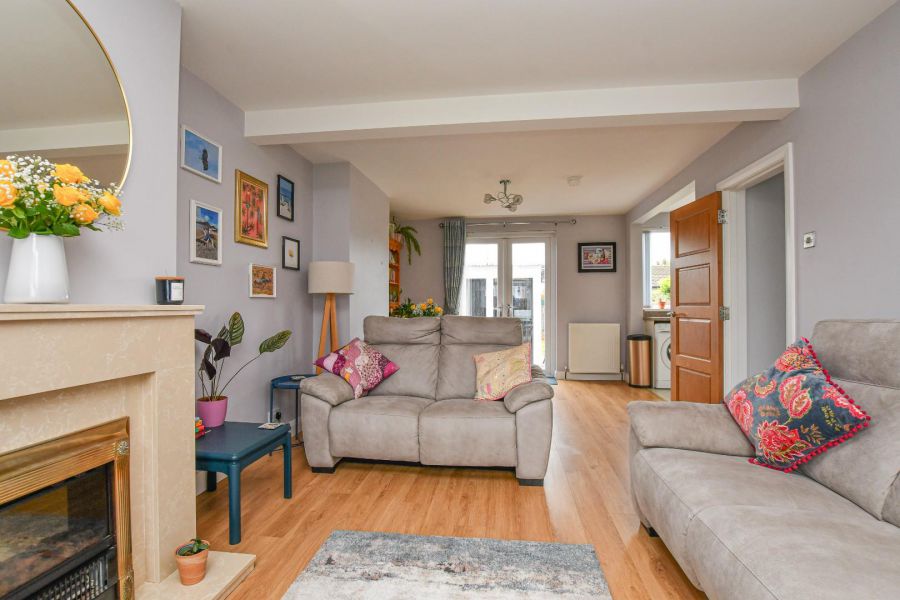 28 Coronation Crescent