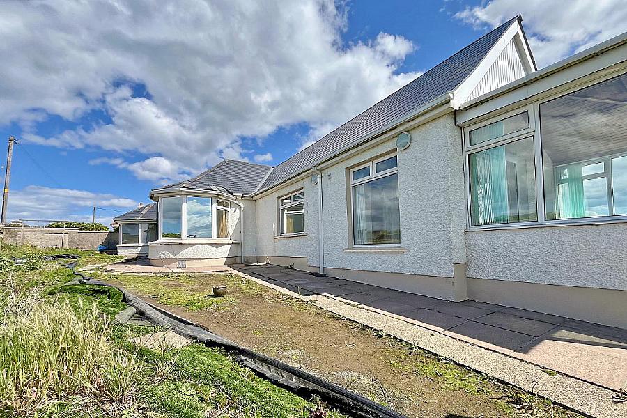 16 Glen Road