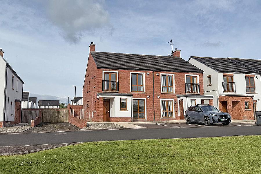 53 Galvally Avenue