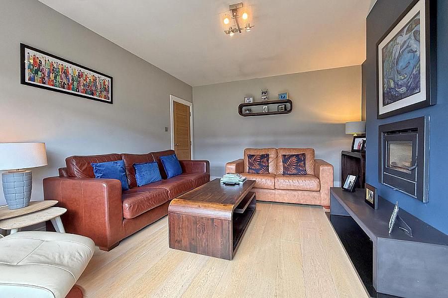 17 Caldwell Park