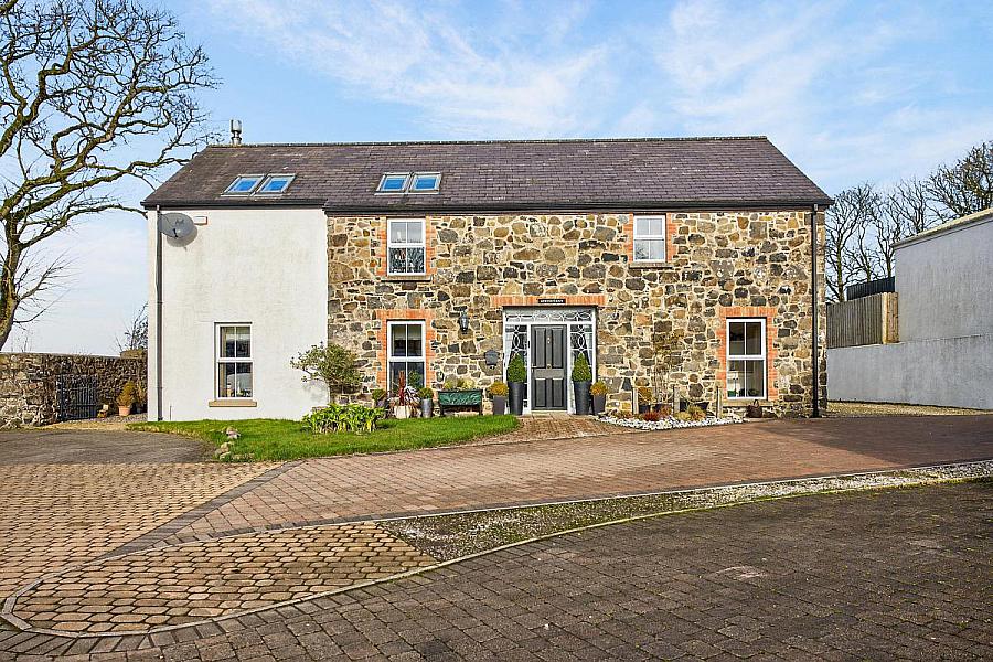 3 Mccormick Brae, Moyarget Road