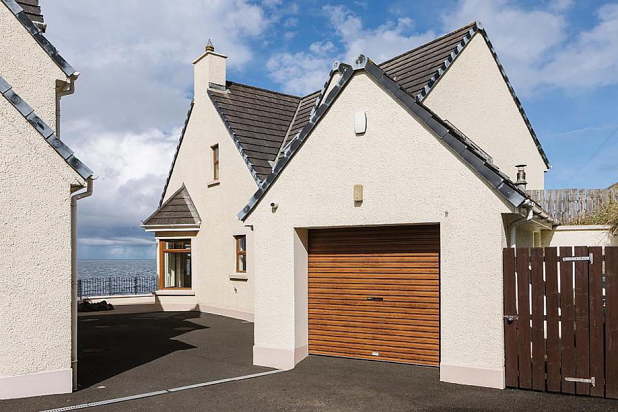 34 Strand Road