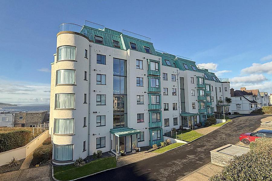 C2 The Edgewater, Strand Road