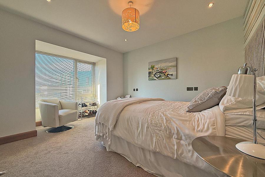 C2 The Edgewater, Strand Road