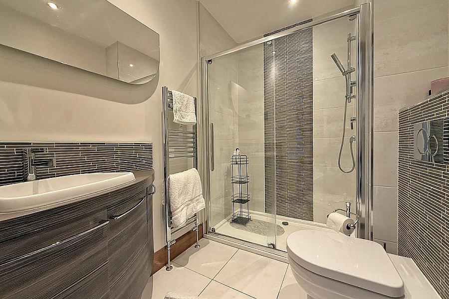 C2 The Edgewater, Strand Road