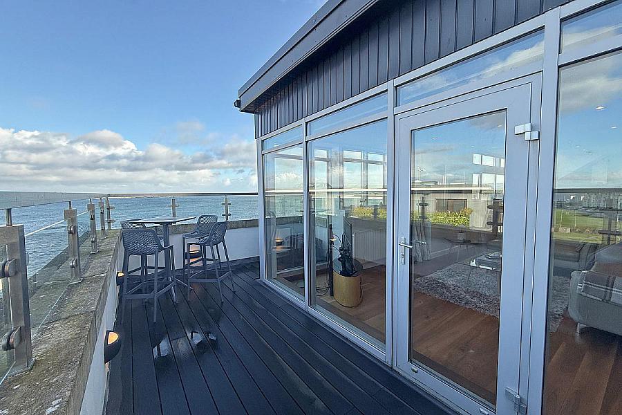 24 Carrig Na Rone, Bath Street