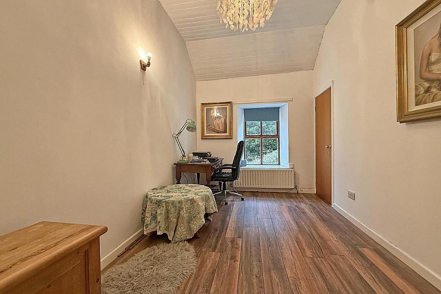 Basket Cottage, 74A Castlecat Road