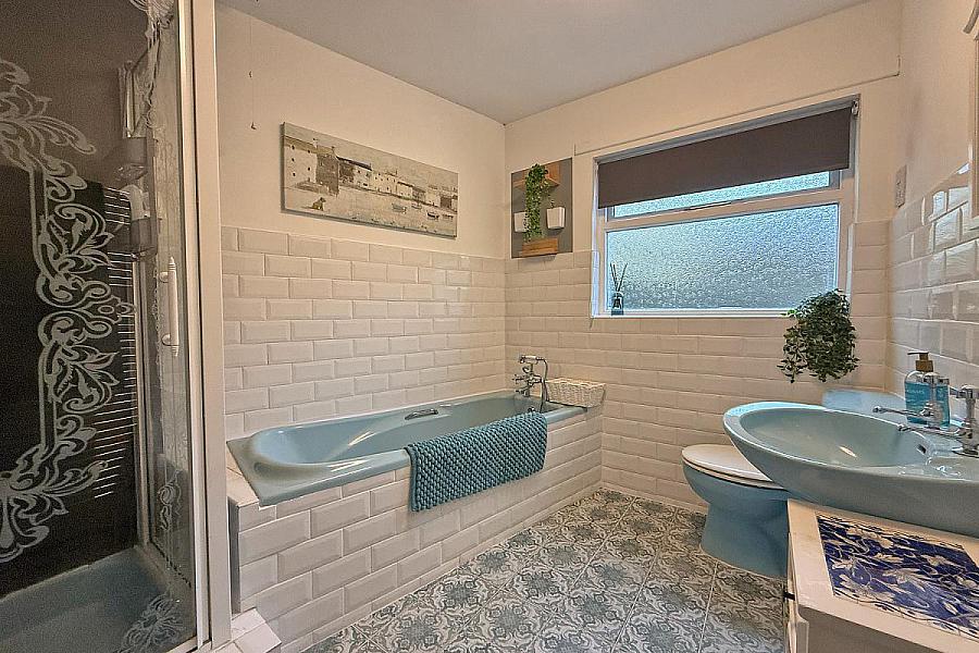 Basket Cottage, 74A Castlecat Road