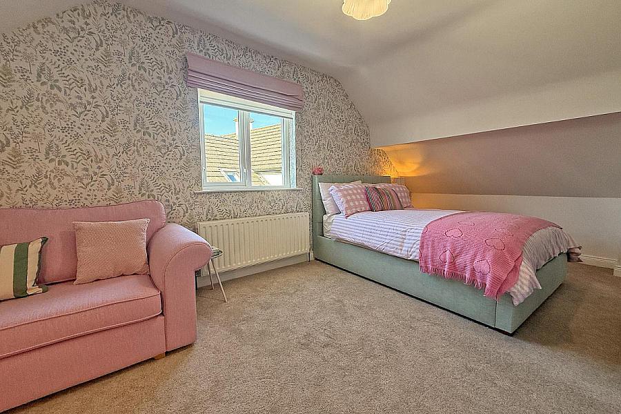 29 Magheraboy Avenue