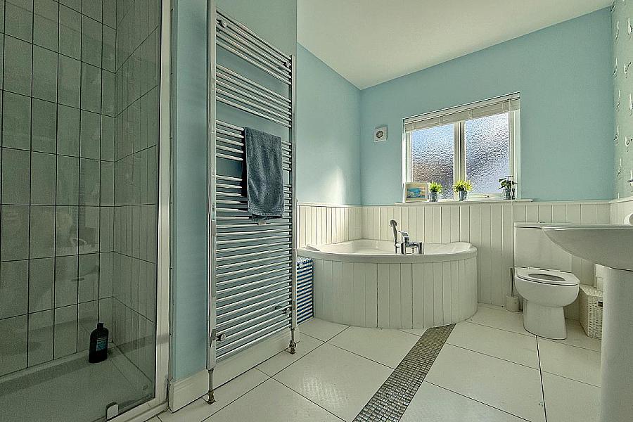 29 Magheraboy Avenue