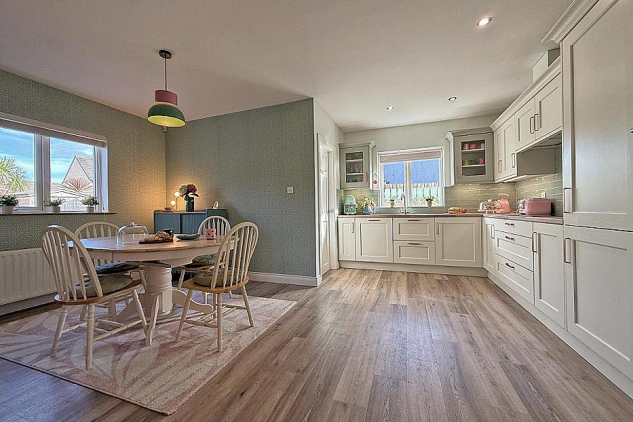 29 Magheraboy Avenue