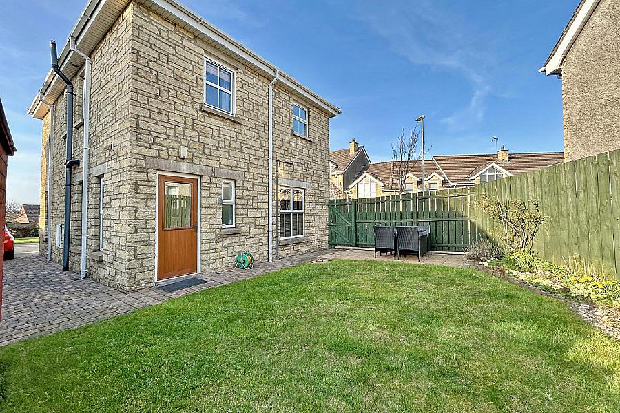 16 Lissadell Mews
