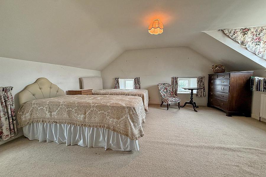 Lochreys Cottage, 71 Ballaghmore Road