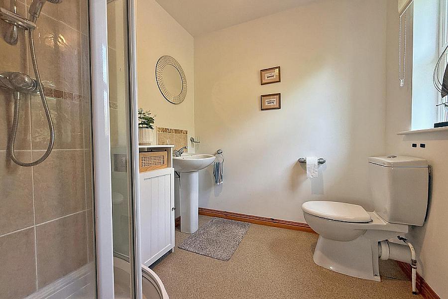 25 Seneirl Road, Castlecatt