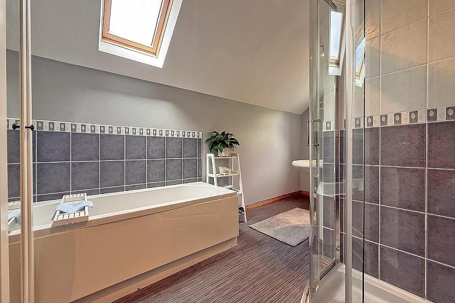 25 Seneirl Road, Castlecatt