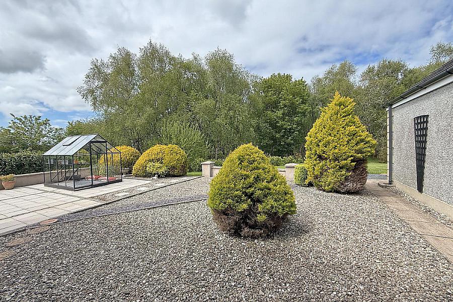25 Seneirl Road, Castlecatt