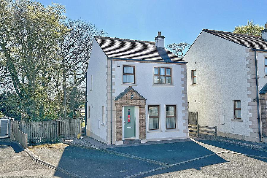 17 Dunluce Cottages