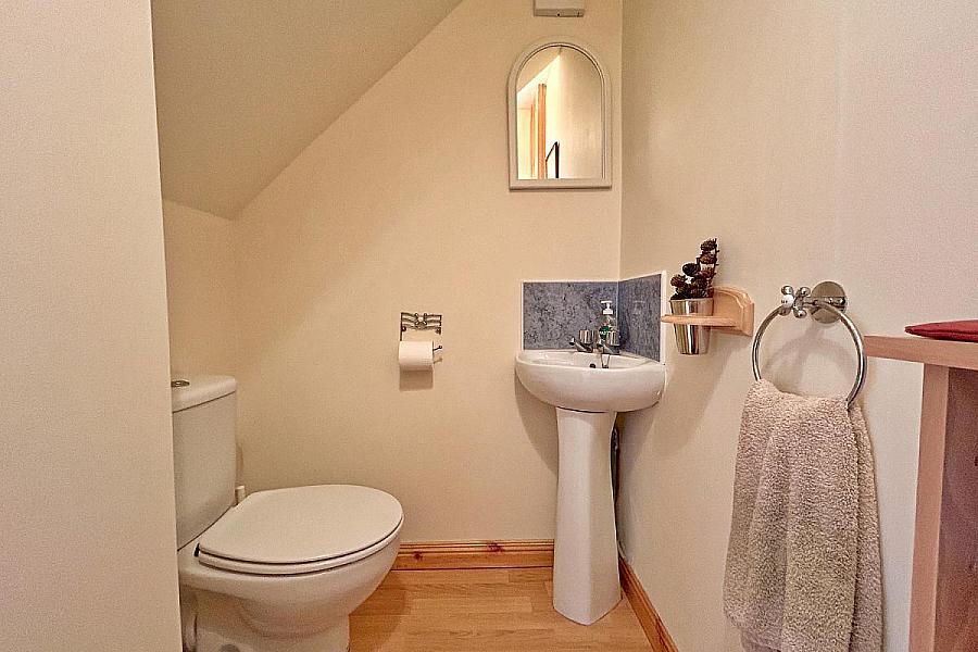 17 Dunluce Cottages