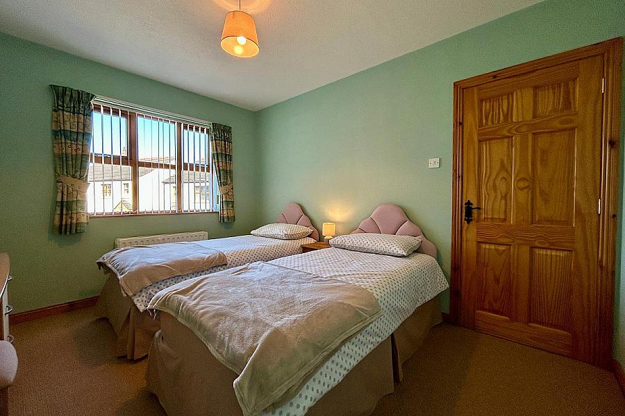 17 Dunluce Cottages