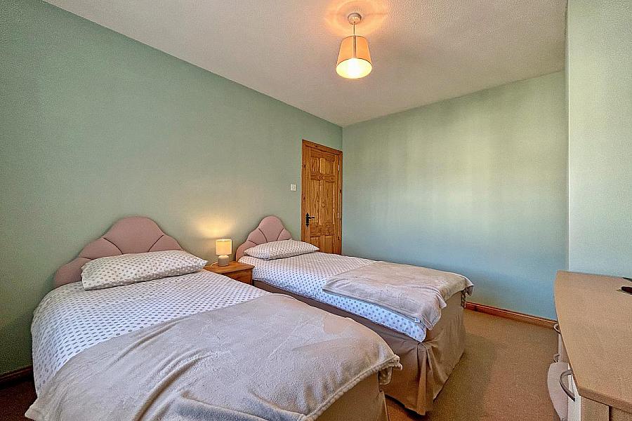 17 Dunluce Cottages