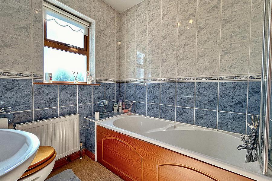 17 Dunluce Cottages