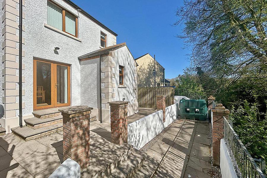 17 Dunluce Cottages