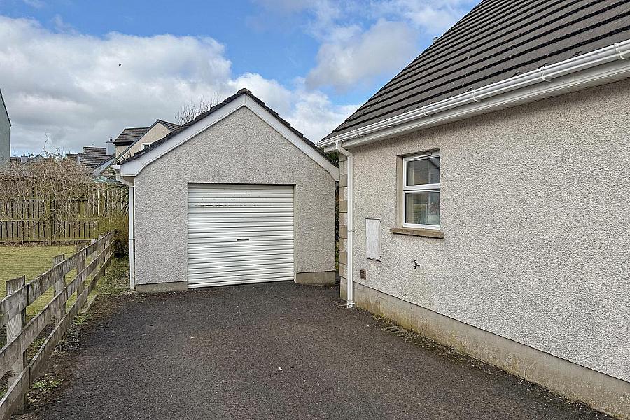 18 Magheramenagh Gardens