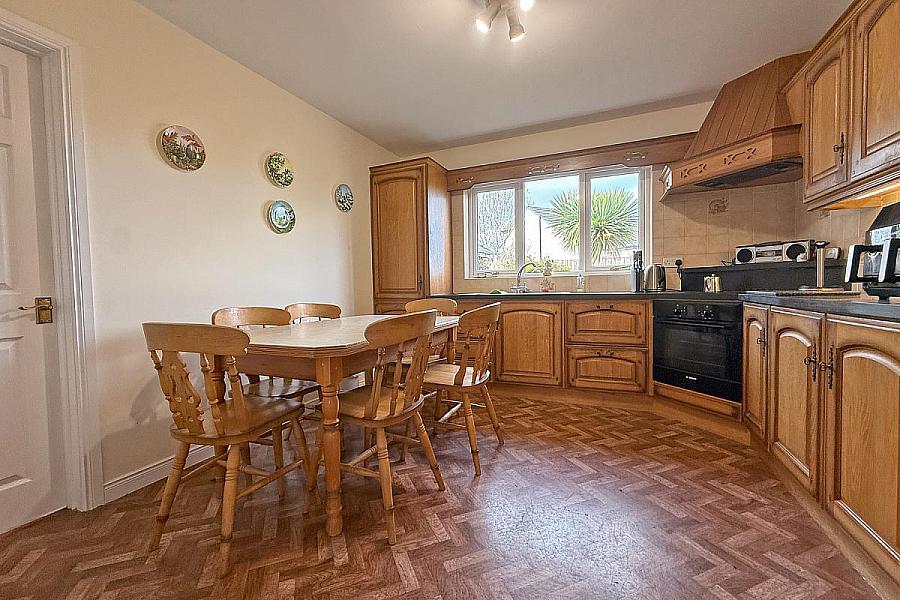 18 Magheramenagh Gardens