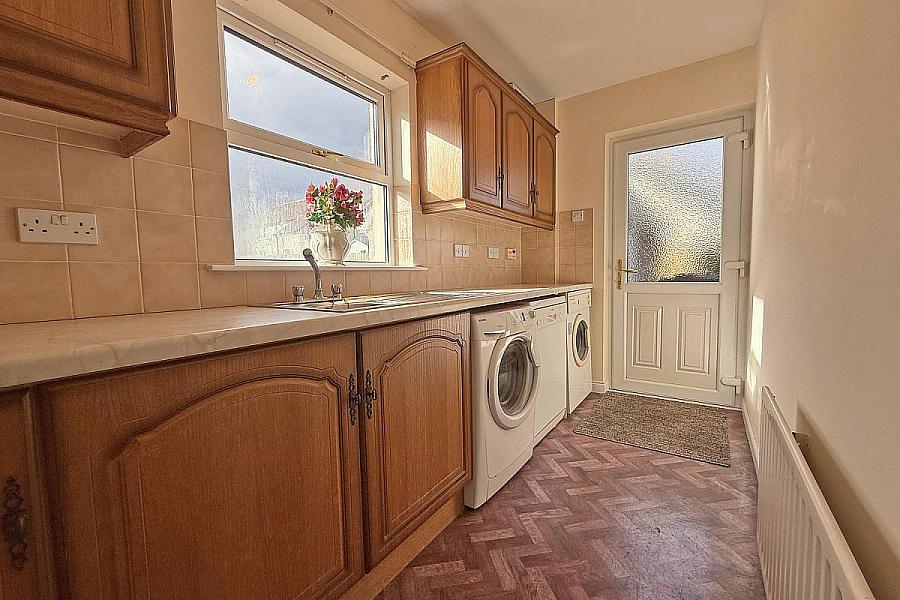 18 Magheramenagh Gardens