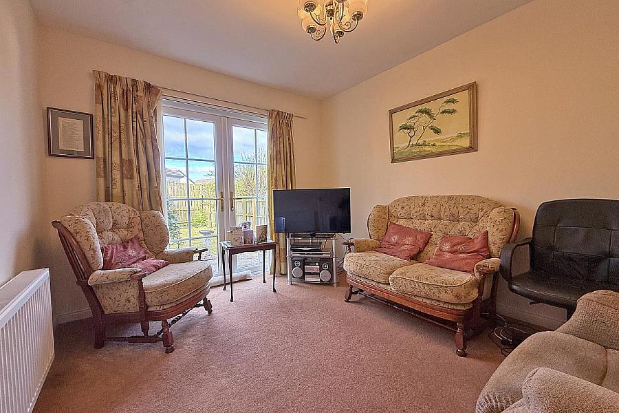 18 Magheramenagh Gardens