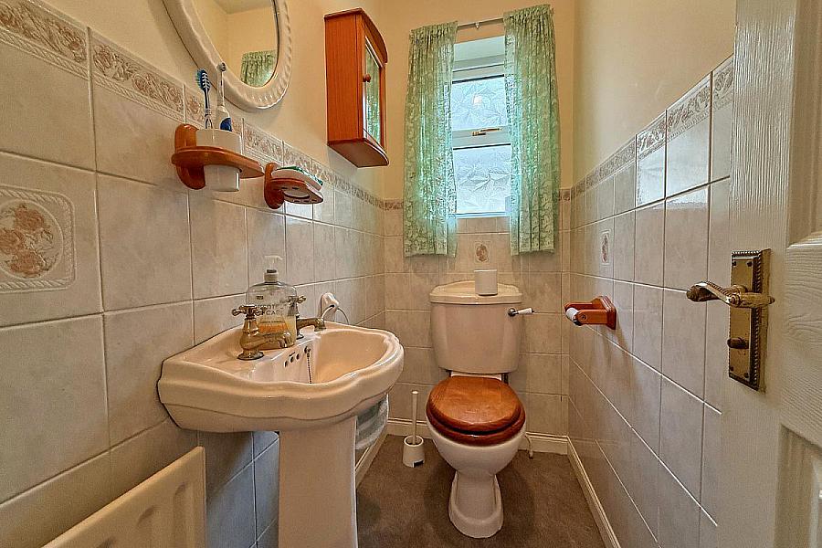 18 Magheramenagh Gardens