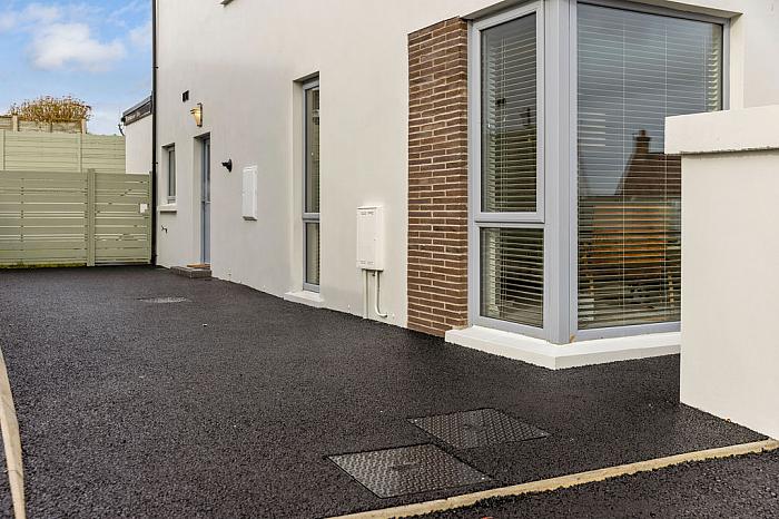 8 Nursery Mews