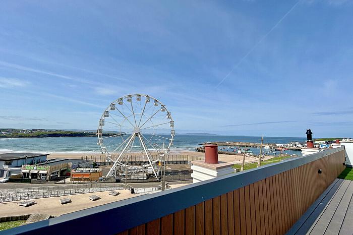 11 Pier West