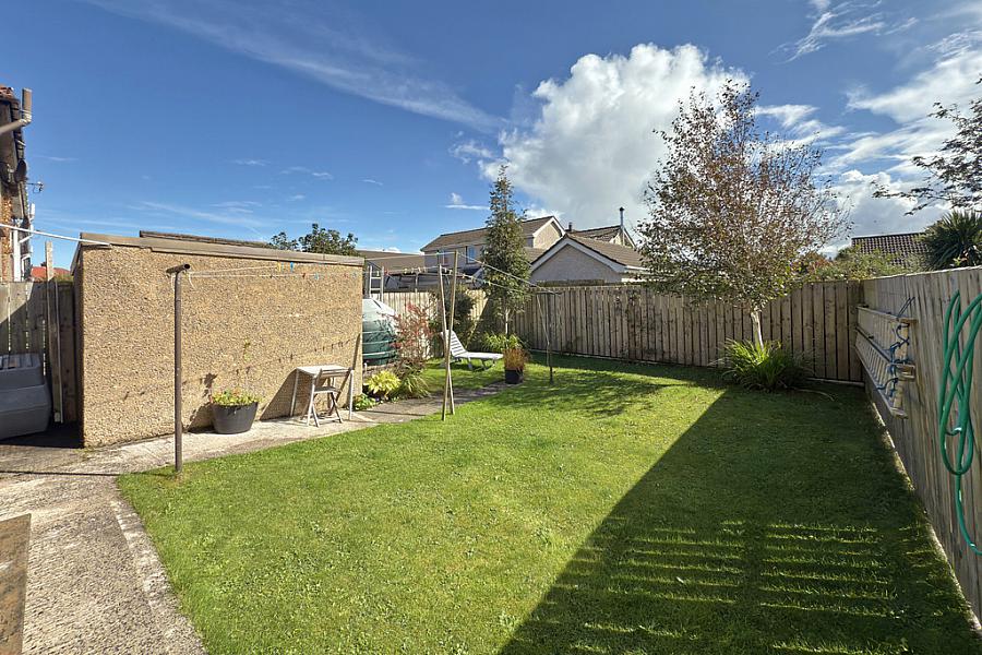 4 Parker Avenue 4 Parker Avenue