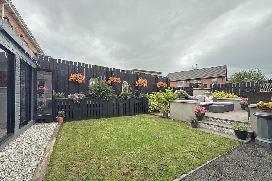 51 Hopefield Grange