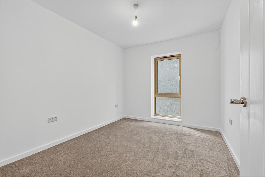 B6 Riverview Court Main Street