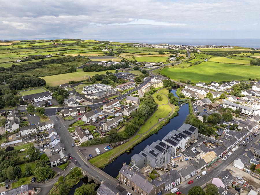 A6 Riverview Court Main Street