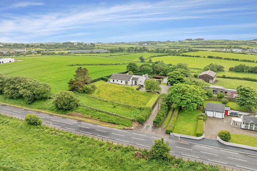 18 Ballaghmore Road