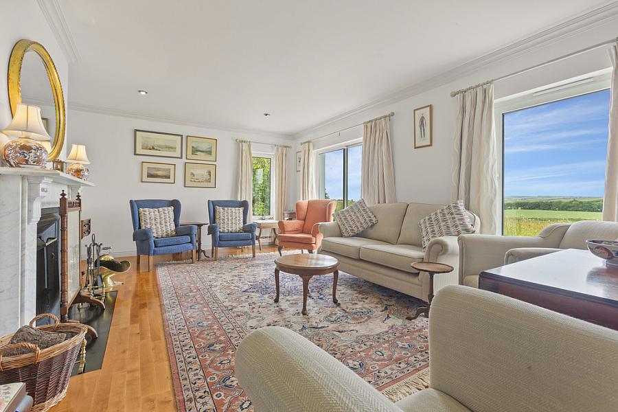 18 Ballaghmore Road