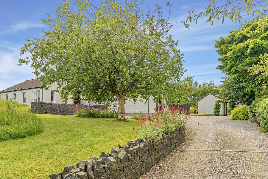 18 Ballaghmore Road