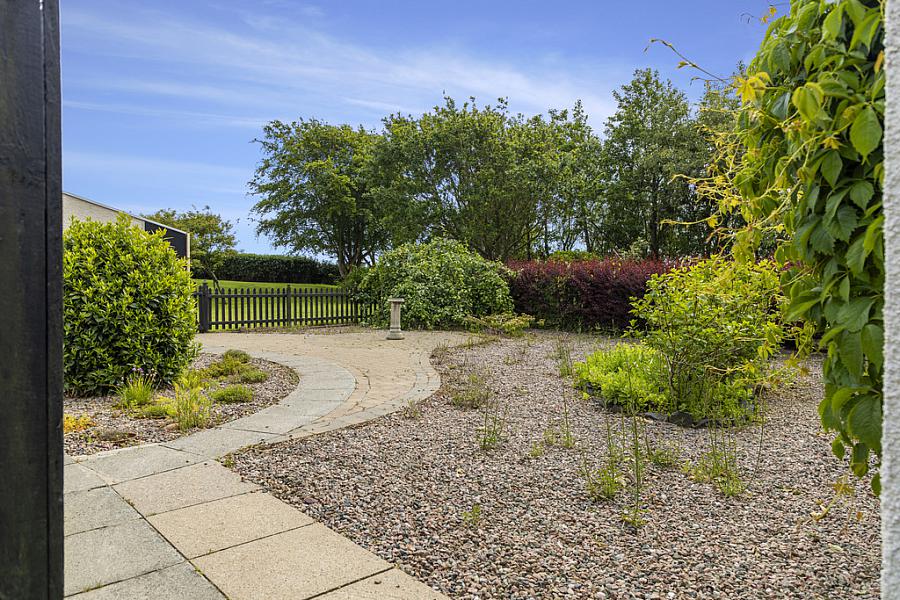 18 Ballaghmore Road