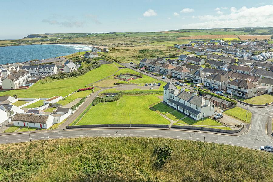 3 Coastguard Cottages