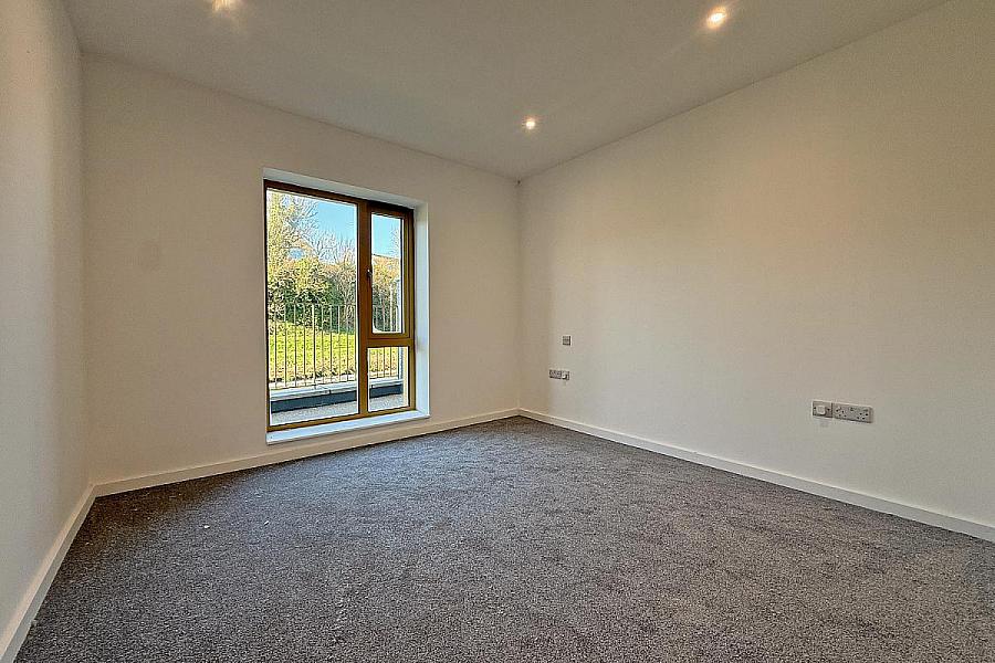 C3 Riverview Court, Main Street