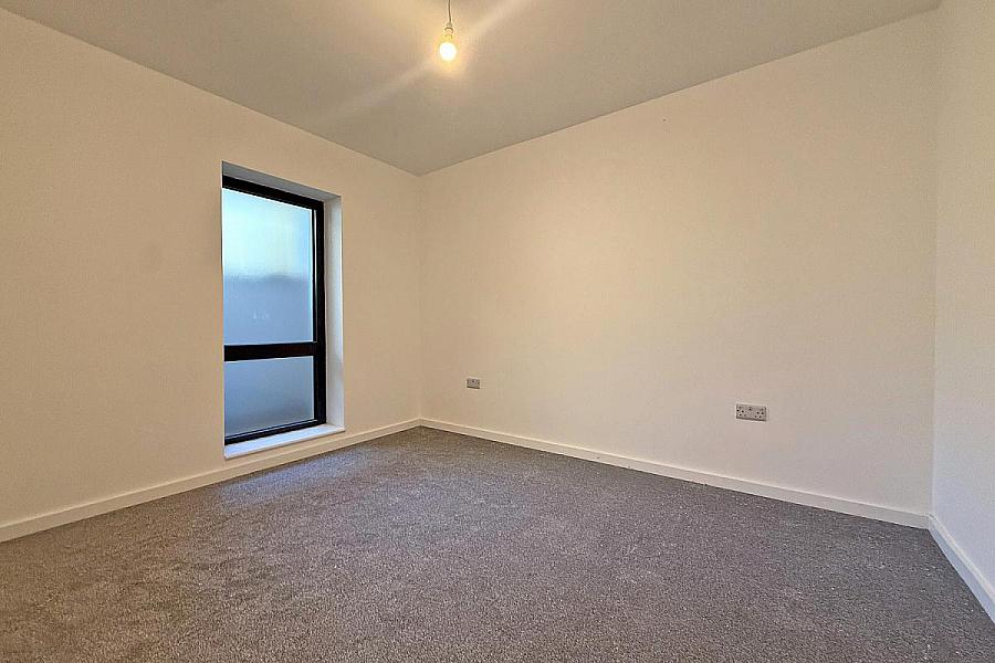 C3 Riverview Court, Main Street