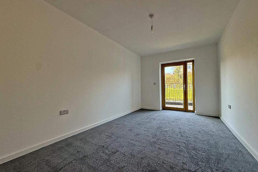 C4 Riverview Court, Main Street