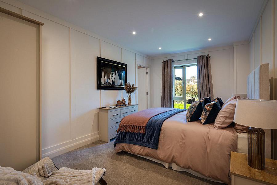 C8 Riverview Court, Main Street