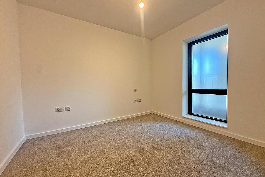 C11 Riverview Court, Main Street